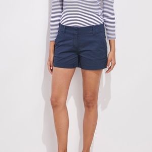 Navy Vineyard Vines Shorts size 6